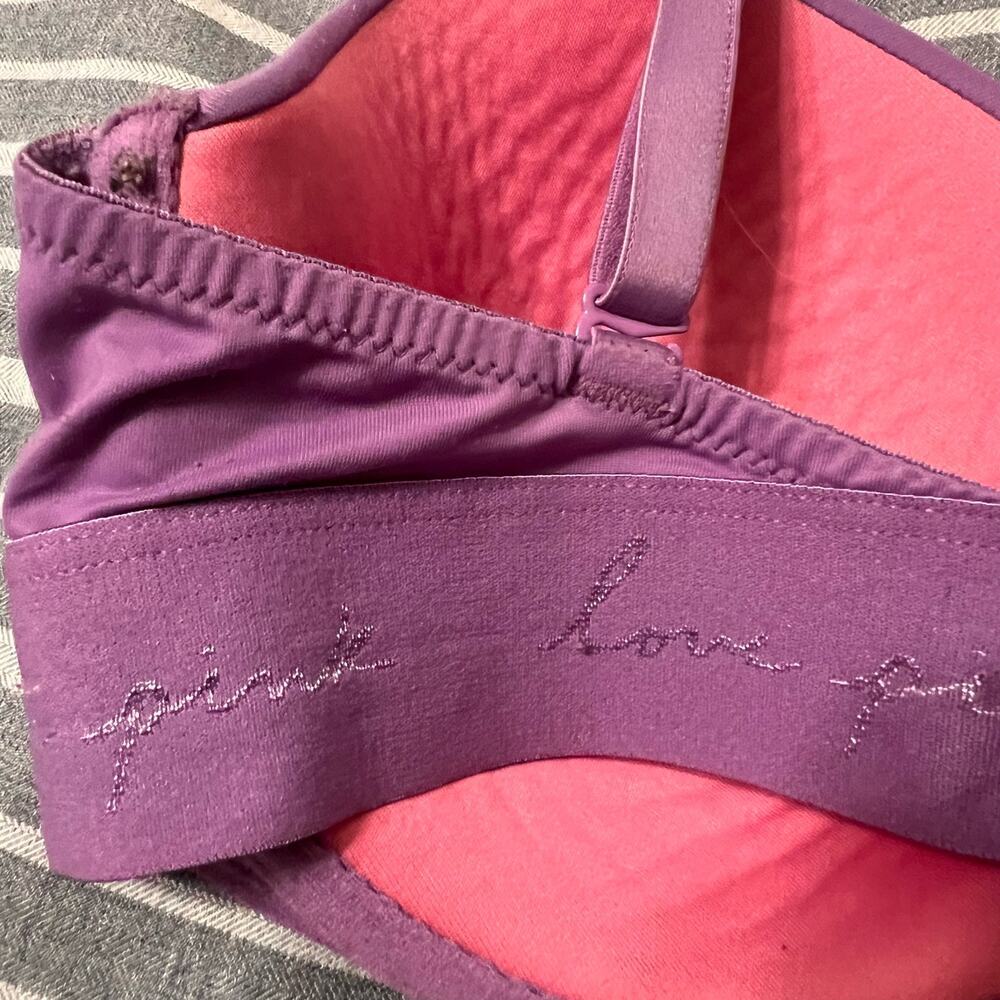 PINK Lilac Purple Wear Everywhere Lightly Lined T-Shirt Logo Band Bra Size 32DD - Picture 5 of 9